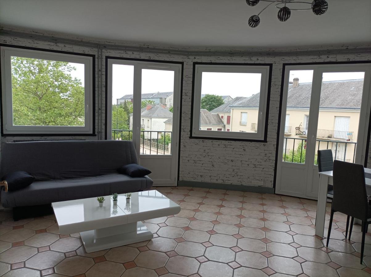 Joli Appartement Type 5 En Centre Ville Châteauroux Extérieur photo